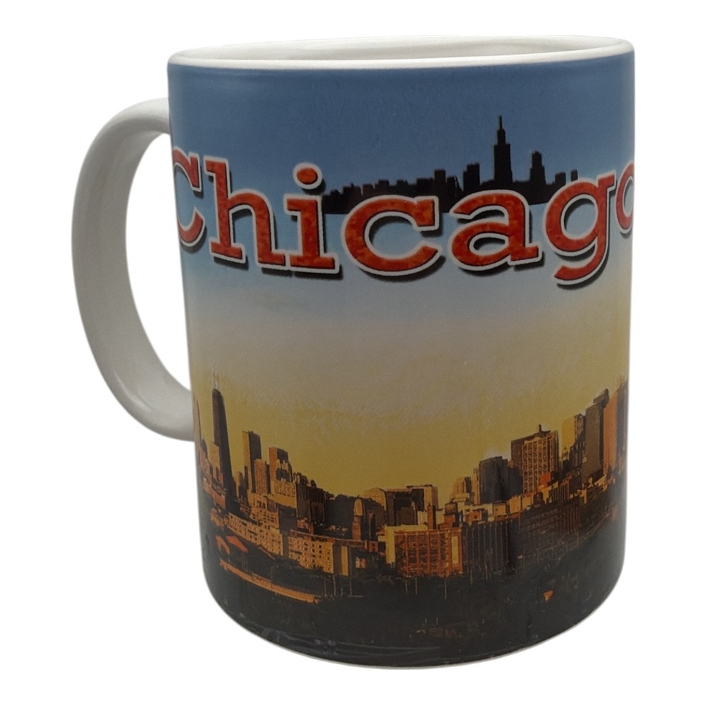 Chicago Illinois Skyline Coffee Mug Ceramic The Windy City Souvenir EUC